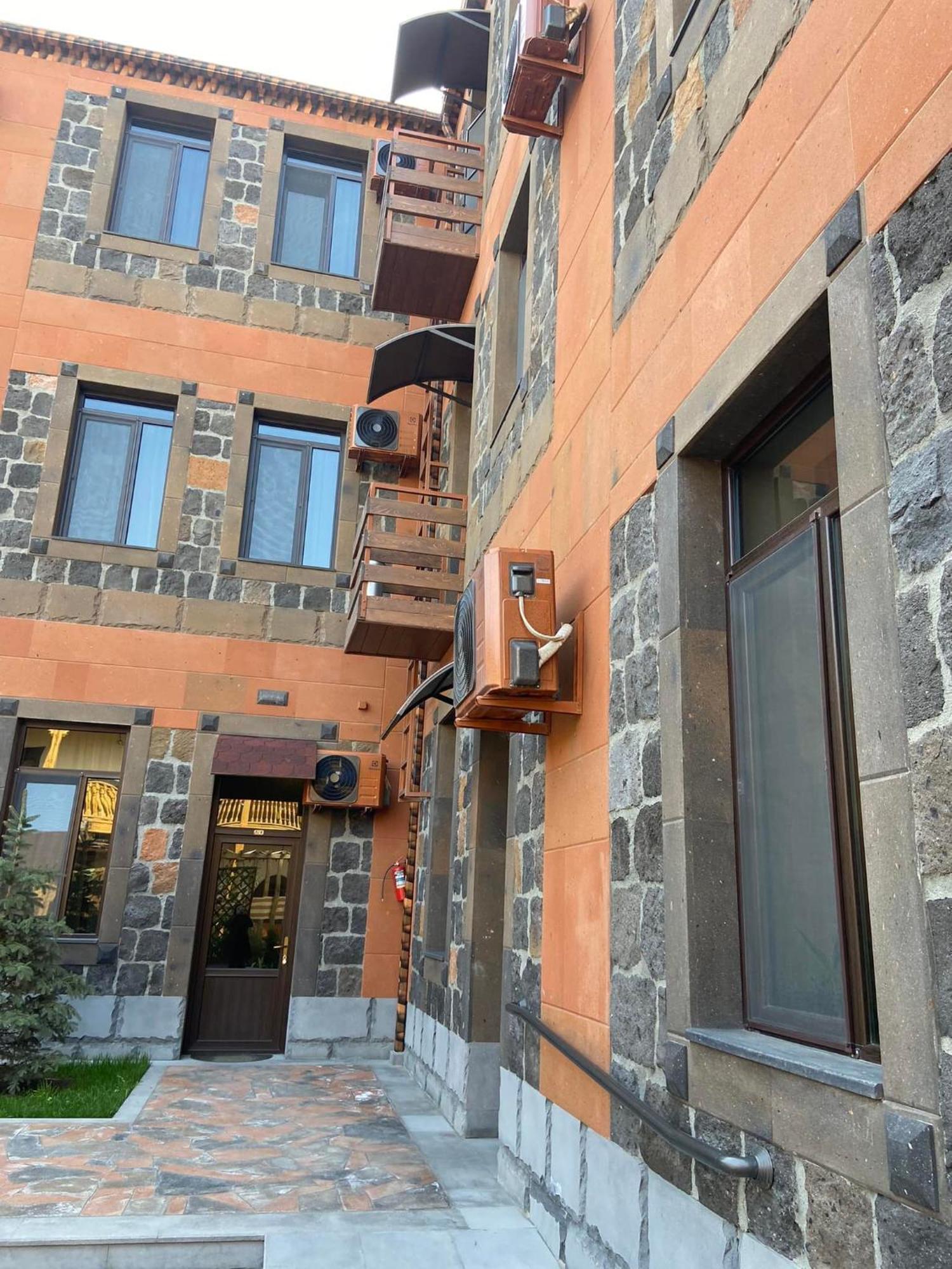 H Resort Hotel Vagharshapat Armenia Exterior foto